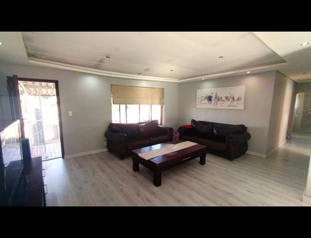 3 BEDROOM HOUSE FOR SALE IN PELHAM